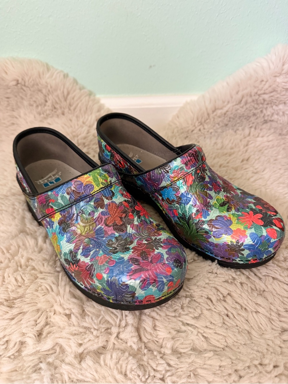 Kids Floral Multi-Color Clogs